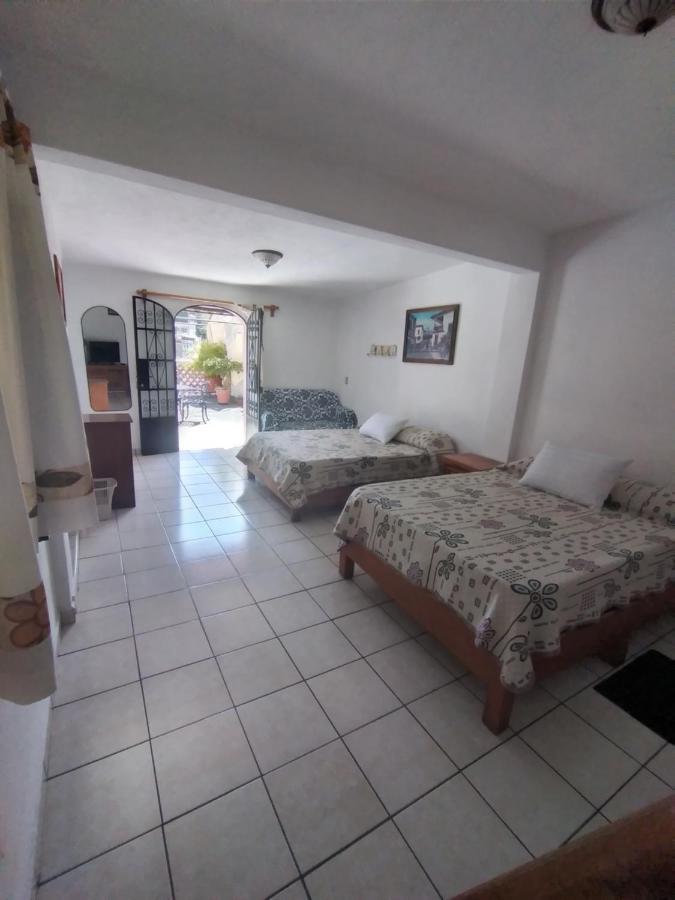 Hotel Las Palomas แท็กซ์โก เด อลาร์คอน ภายนอก รูปภาพ