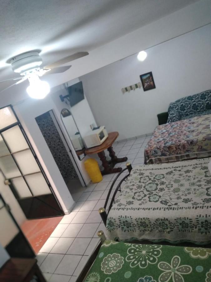 Hotel Las Palomas แท็กซ์โก เด อลาร์คอน ภายนอก รูปภาพ