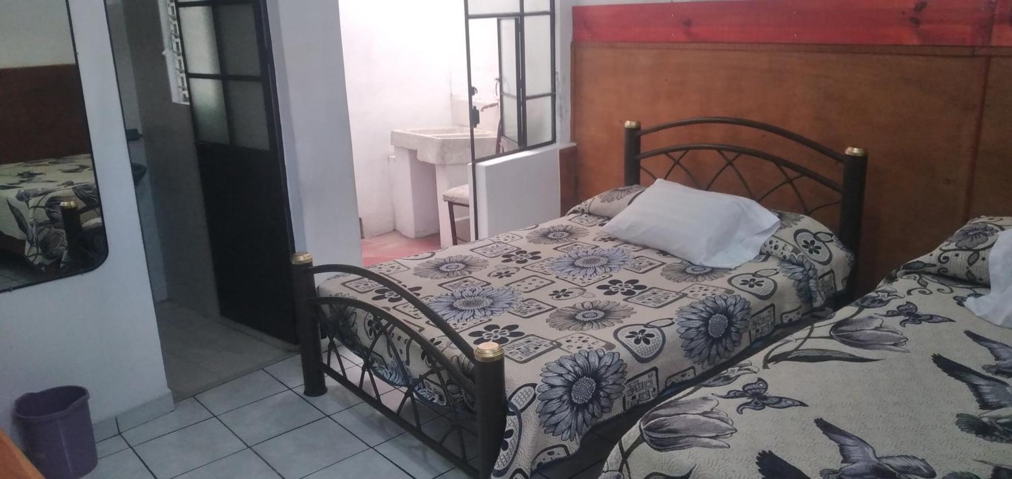 Hotel Las Palomas แท็กซ์โก เด อลาร์คอน ภายนอก รูปภาพ